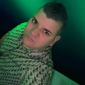 Meet your Posher, Jorge luis